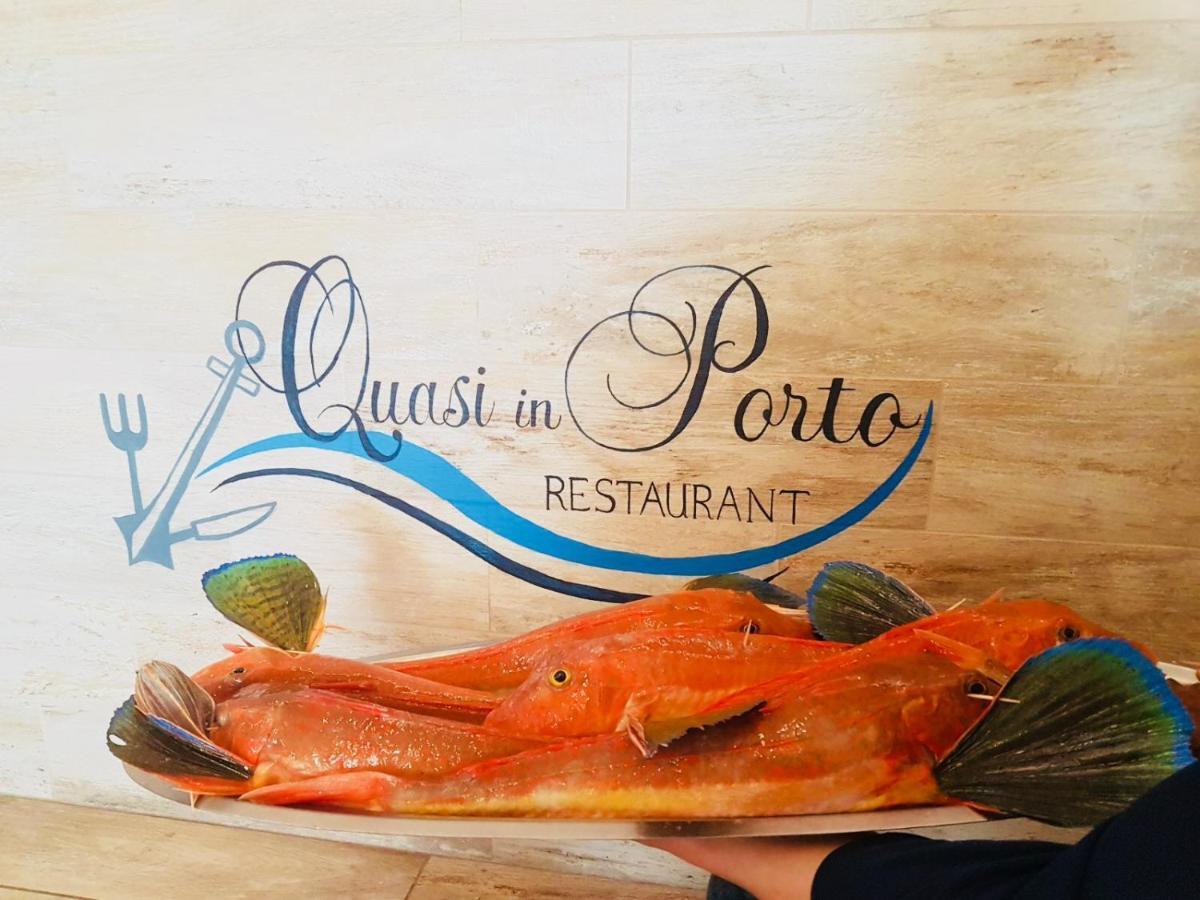 Quasi In Porto Rooms Кастеллабате Экстерьер фото